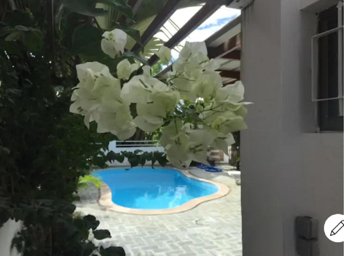 Pereybere Villa Valari With Pool Near Beach 페레이베레 외부 사진